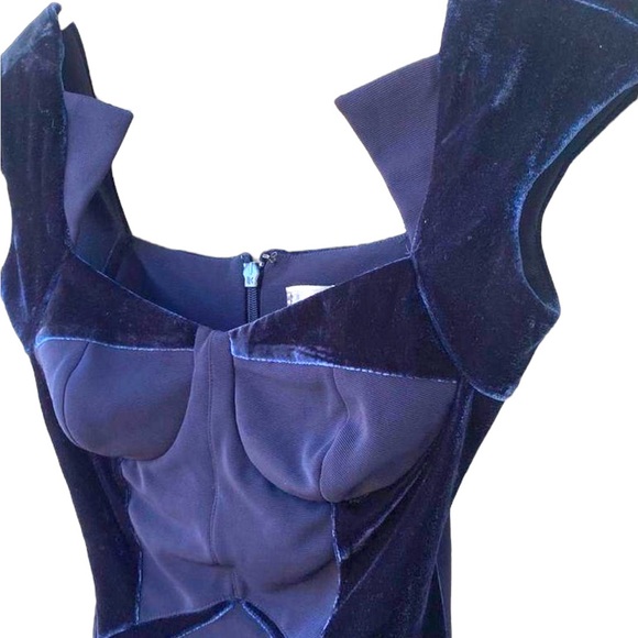 Lipsy London velvet Bodycon Dress, VGUC, Size 4 - Picture 10 of 10